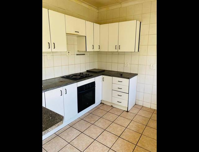 4 BEDROOM PROPERTY TO RENT IN PRIMROSE